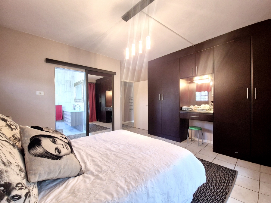 3 Bedroom Property for Sale in Shakas Rock KwaZulu-Natal