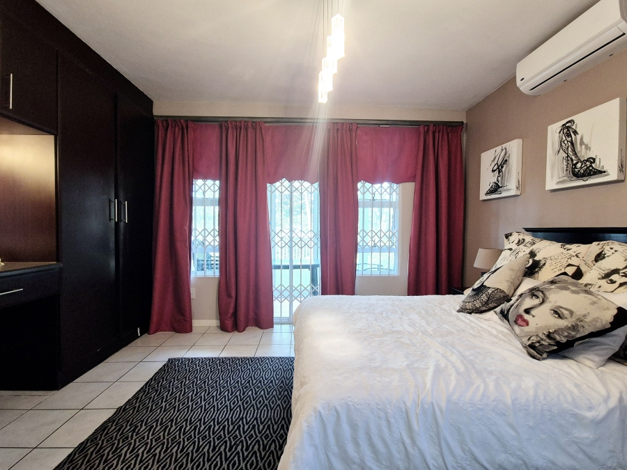 3 Bedroom Property for Sale in Shakas Rock KwaZulu-Natal
