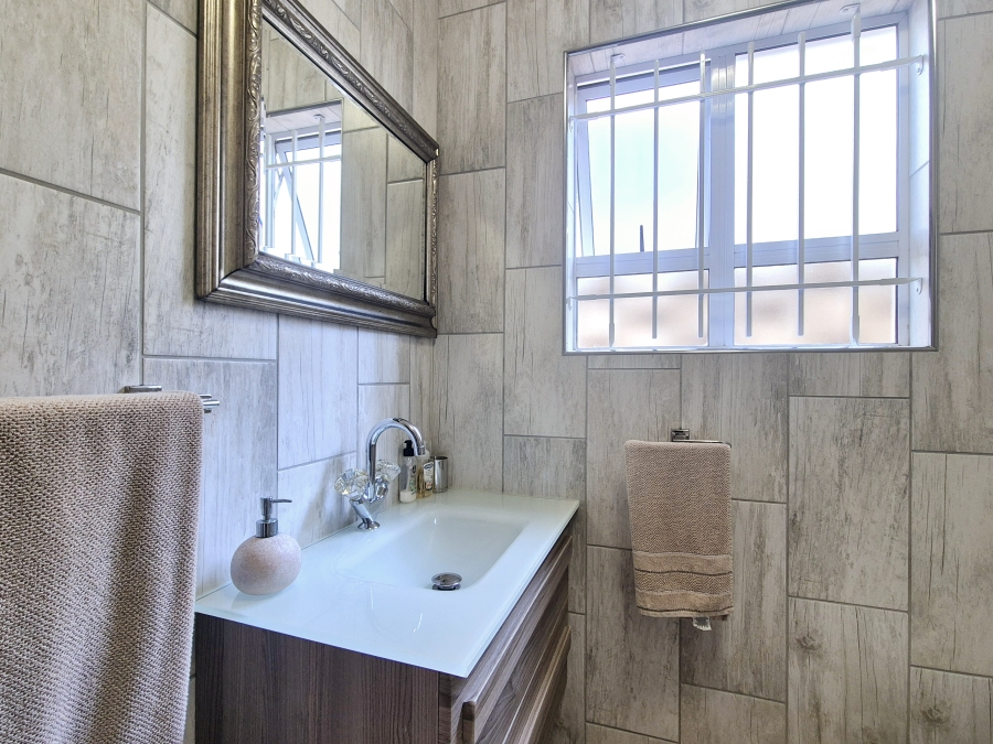 3 Bedroom Property for Sale in Shakas Rock KwaZulu-Natal