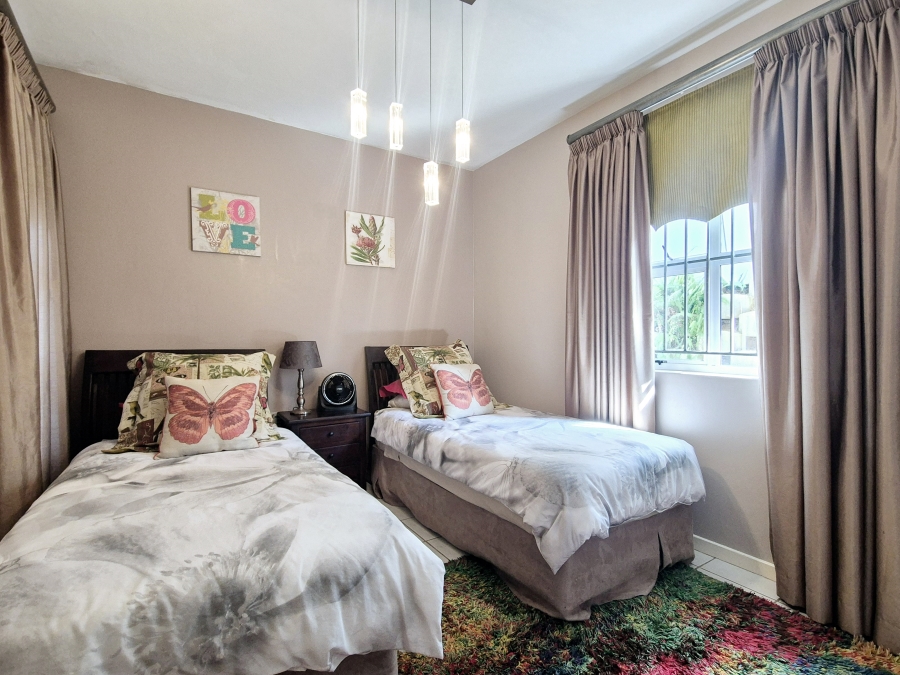 3 Bedroom Property for Sale in Shakas Rock KwaZulu-Natal