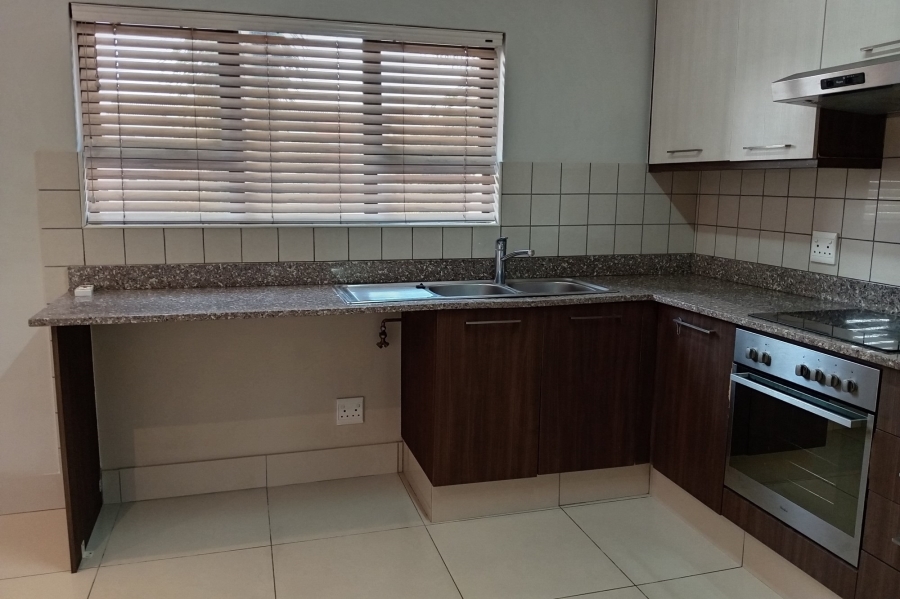 To Let 2 Bedroom Property for Rent in New Town Centre KwaZulu-Natal