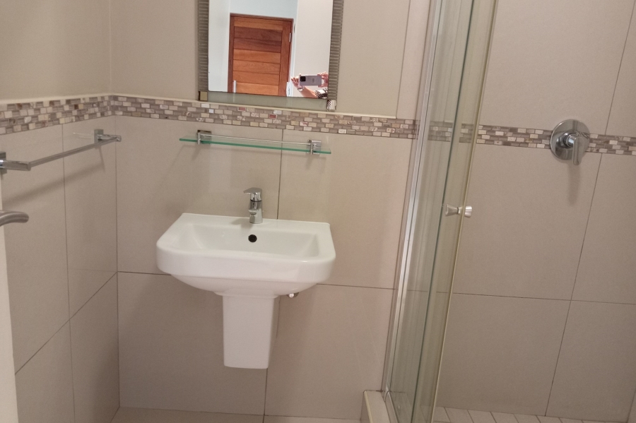 To Let 2 Bedroom Property for Rent in New Town Centre KwaZulu-Natal