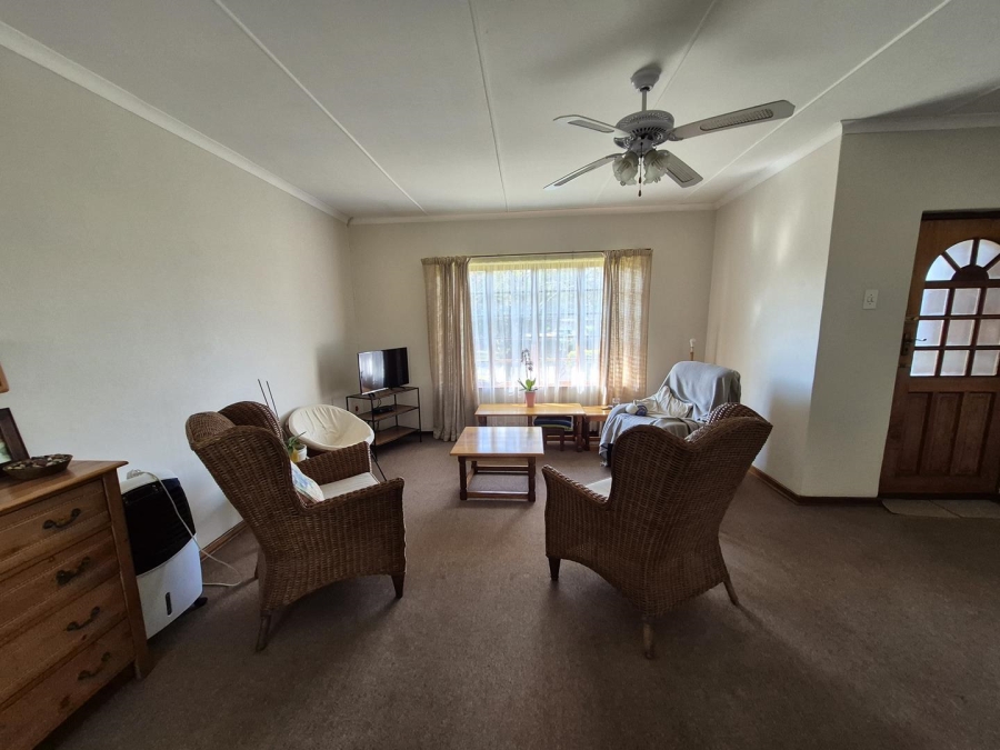 3 Bedroom Property for Sale in Hilton Gardens KwaZulu-Natal