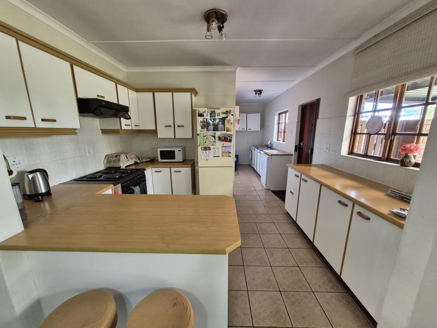 3 Bedroom Property for Sale in Hilton Gardens KwaZulu-Natal