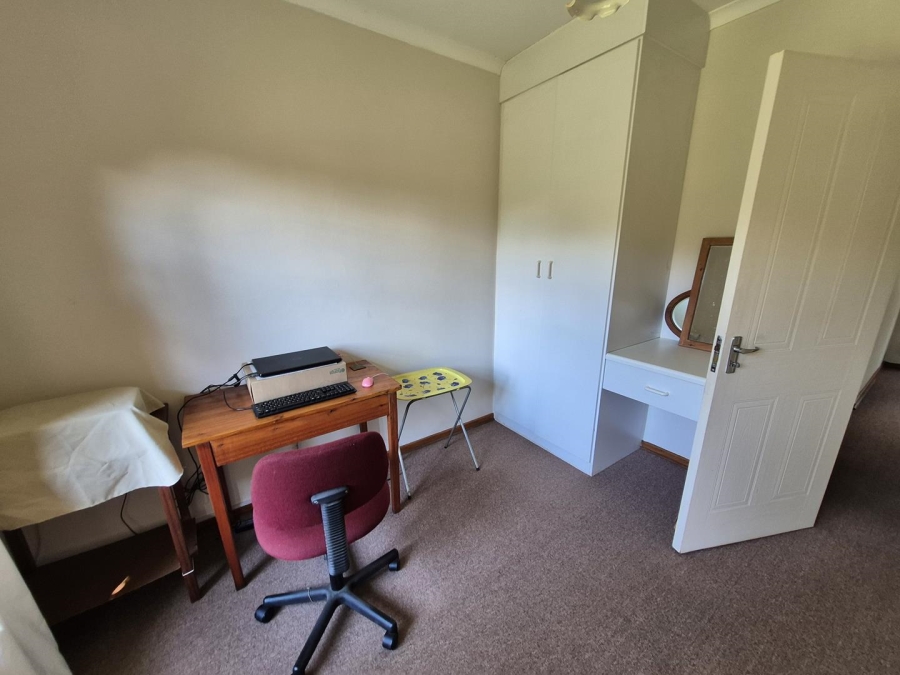 3 Bedroom Property for Sale in Hilton Gardens KwaZulu-Natal