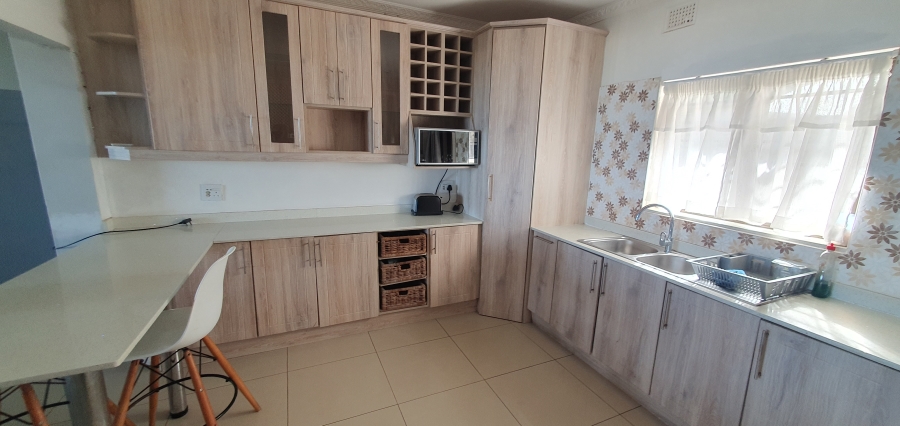 To Let 2 Bedroom Property for Rent in Bluff KwaZulu-Natal