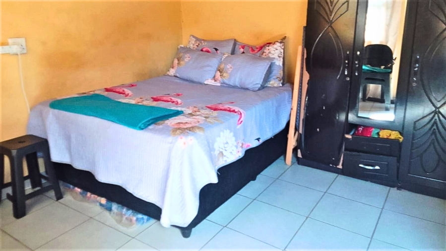2 Bedroom Property for Sale in Umlazi D KwaZulu-Natal