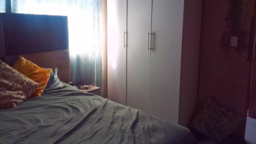 2 Bedroom Property for Sale in Umlazi D KwaZulu-Natal