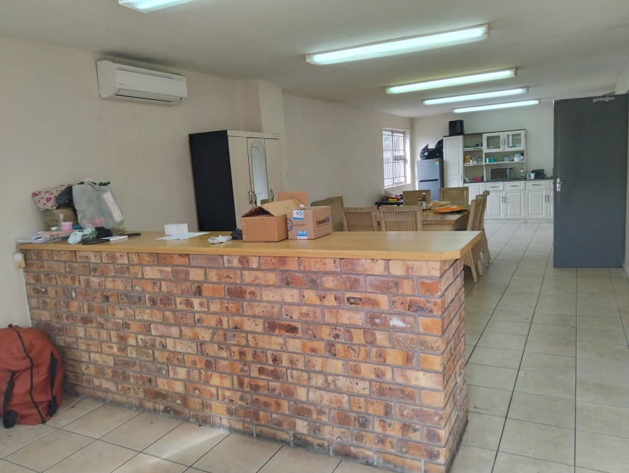 To Let commercial Property for Rent in Westmead KwaZulu-Natal