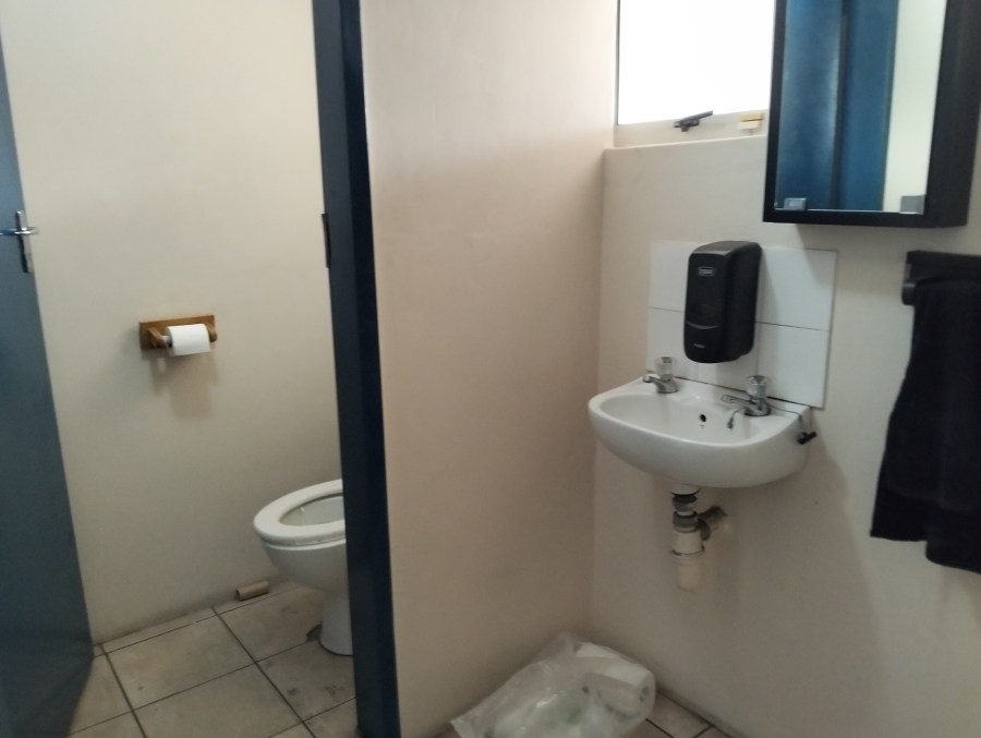 To Let commercial Property for Rent in Westmead KwaZulu-Natal