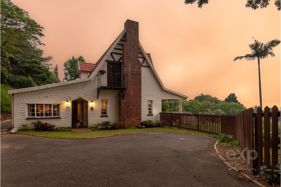 3 Bedroom Property for Sale in Kloof KwaZulu-Natal