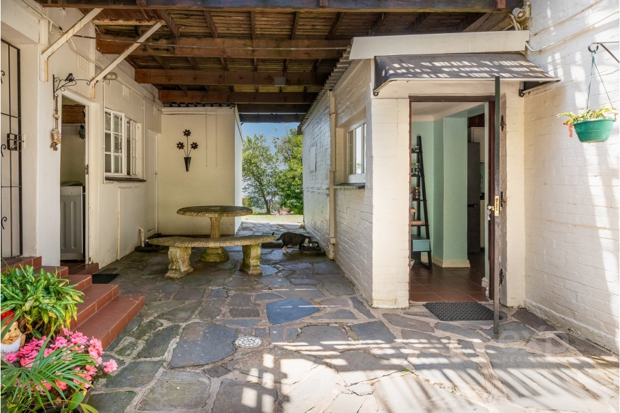 3 Bedroom Property for Sale in Kloof KwaZulu-Natal