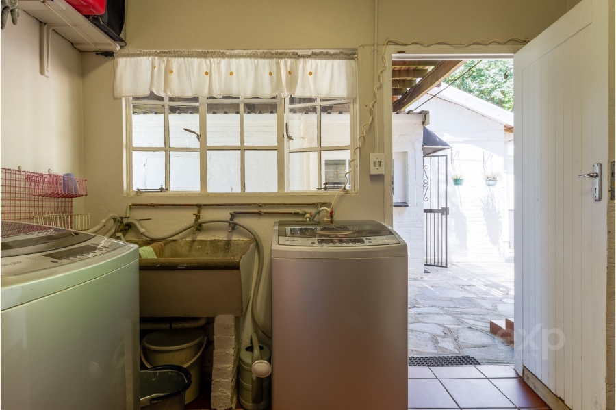 3 Bedroom Property for Sale in Kloof KwaZulu-Natal