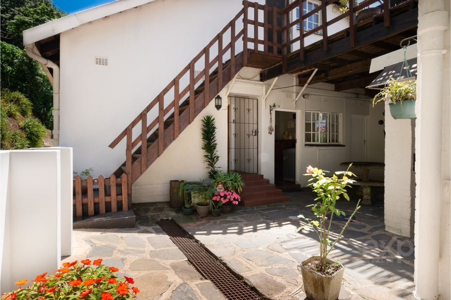 3 Bedroom Property for Sale in Kloof KwaZulu-Natal
