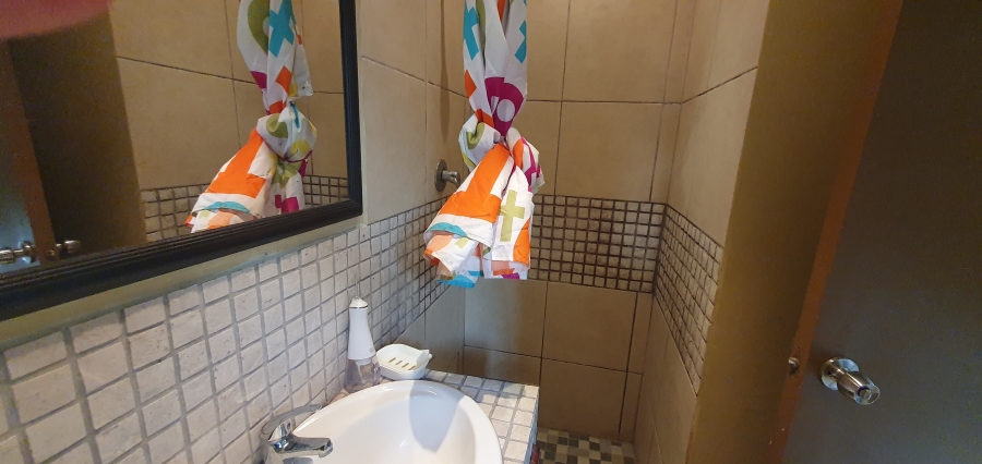 To Let 1 Bedroom Property for Rent in Bluff KwaZulu-Natal