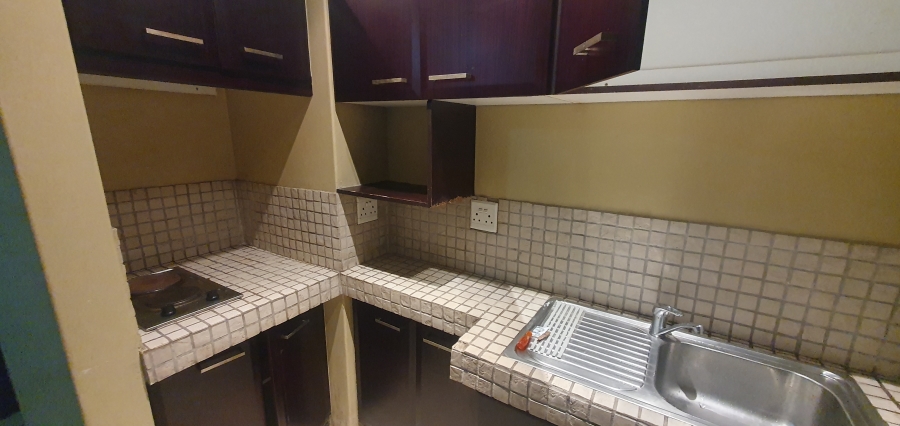 To Let 1 Bedroom Property for Rent in Bluff KwaZulu-Natal