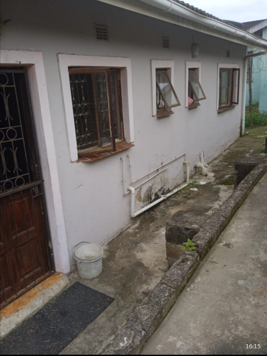 2 Bedroom Property for Sale in Lovu KwaZulu-Natal