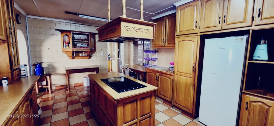 5 Bedroom Property for Sale in Mountain Rise KwaZulu-Natal