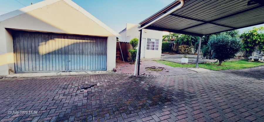 5 Bedroom Property for Sale in Mountain Rise KwaZulu-Natal