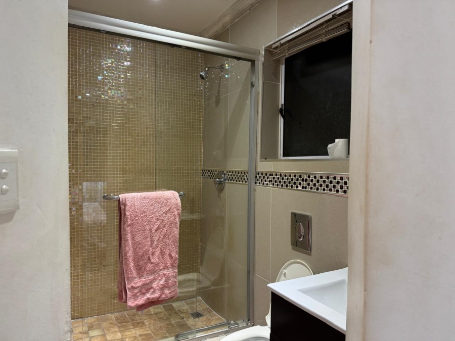 To Let 2 Bedroom Property for Rent in Winklespruit KwaZulu-Natal