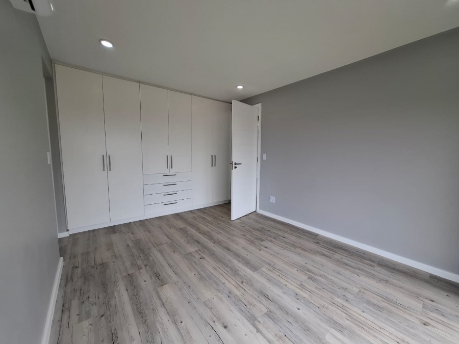 2 Bedroom Property for Sale in Shakas Rock KwaZulu-Natal