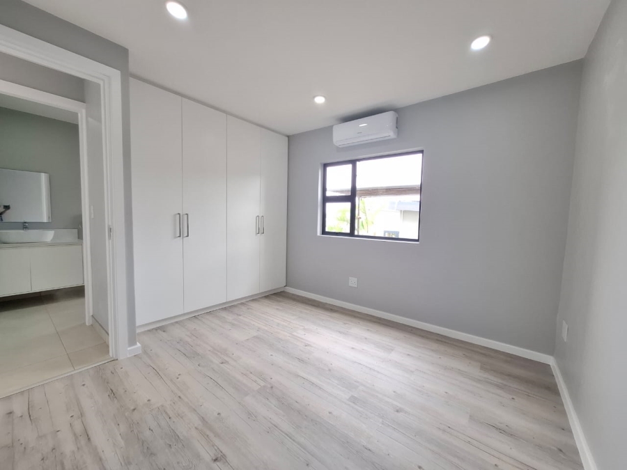 2 Bedroom Property for Sale in Shakas Rock KwaZulu-Natal