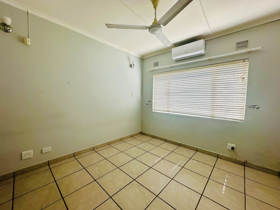 4 Bedroom Property for Sale in Meer En See KwaZulu-Natal