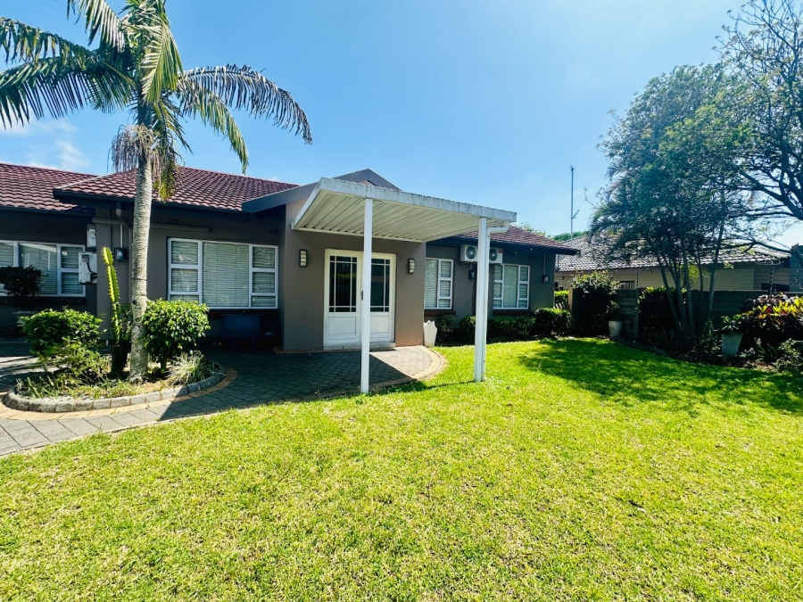 4 Bedroom Property for Sale in Meer En See KwaZulu-Natal