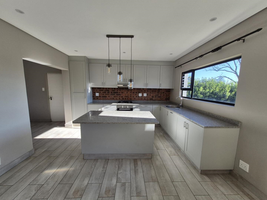 3 Bedroom Property for Sale in Leonard KwaZulu-Natal