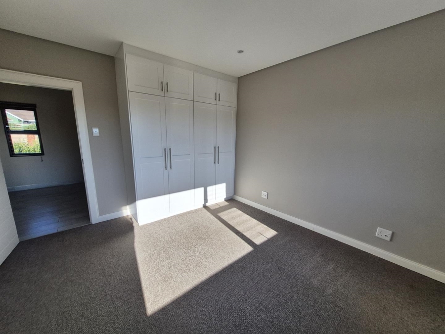3 Bedroom Property for Sale in Leonard KwaZulu-Natal