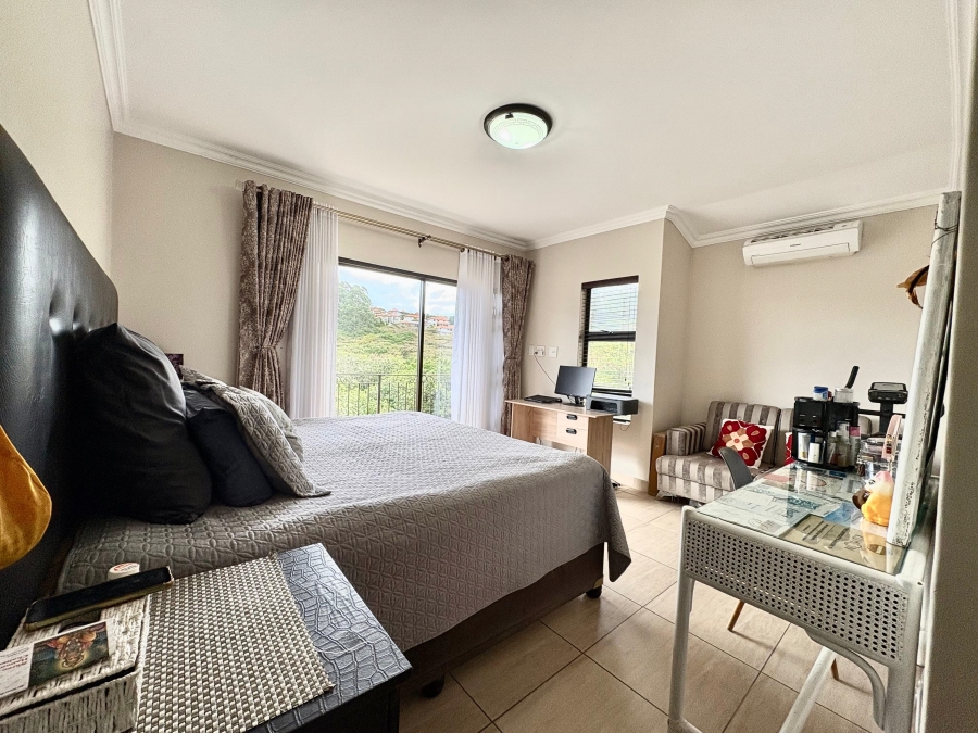 4 Bedroom Property for Sale in Seaward Estate KwaZulu-Natal