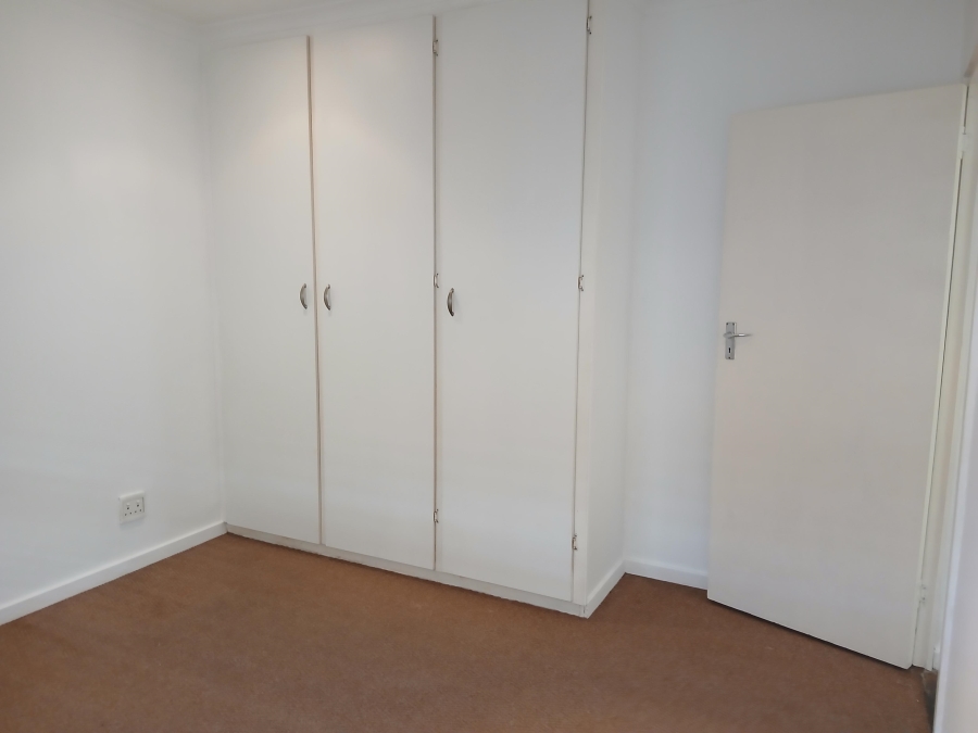 To Let 1 Bedroom Property for Rent in Bluff KwaZulu-Natal