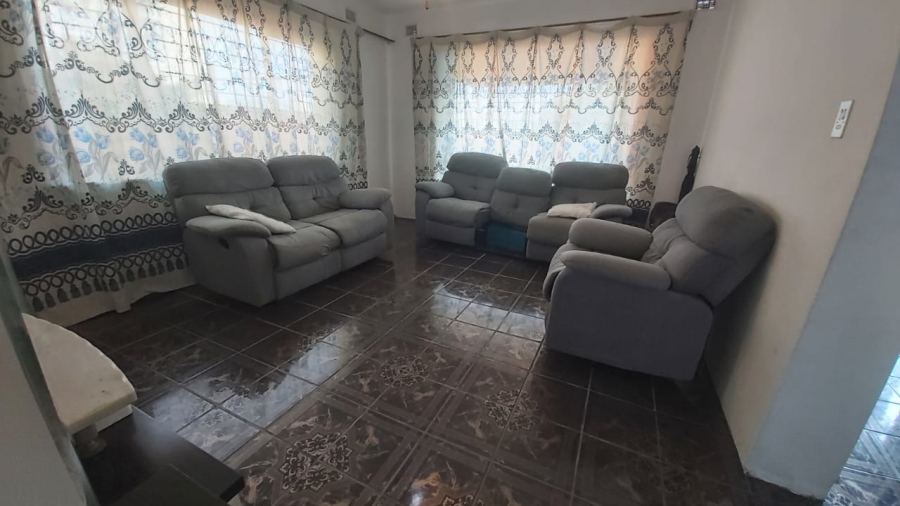 5 Bedroom Property for Sale in Merewent KwaZulu-Natal