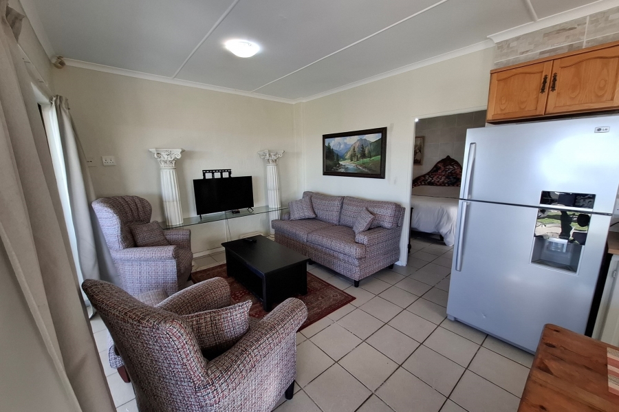 6 Bedroom Property for Sale in Manaba Beach KwaZulu-Natal
