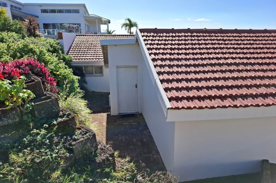 6 Bedroom Property for Sale in Manaba Beach KwaZulu-Natal