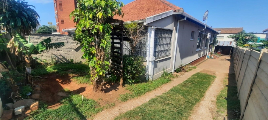 To Let 2 Bedroom Property for Rent in Glenwood KwaZulu-Natal