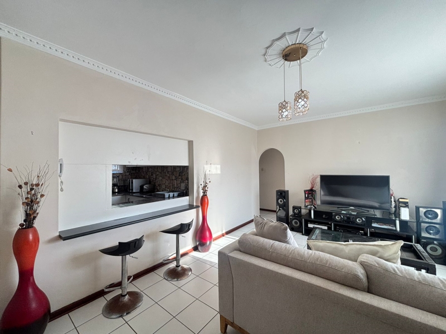 2 Bedroom Property for Sale in Morningside KwaZulu-Natal