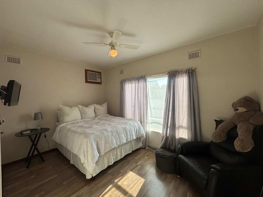2 Bedroom Property for Sale in Morningside KwaZulu-Natal