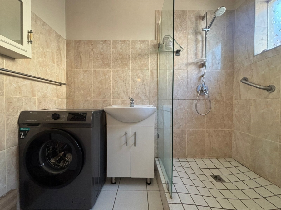 2 Bedroom Property for Sale in Morningside KwaZulu-Natal