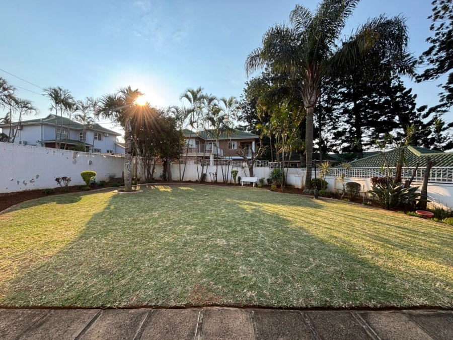 5 Bedroom Property for Sale in Somerset Park KwaZulu-Natal