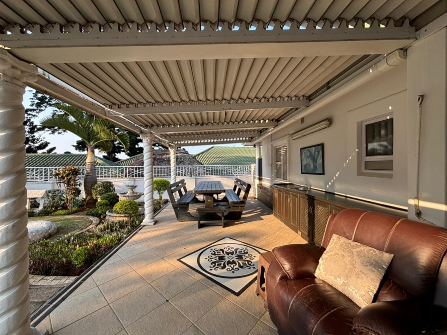 5 Bedroom Property for Sale in Somerset Park KwaZulu-Natal