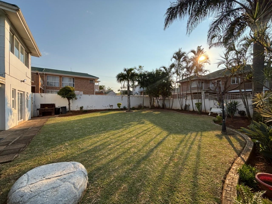 5 Bedroom Property for Sale in Somerset Park KwaZulu-Natal