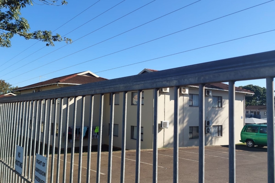 To Let 2 Bedroom Property for Rent in Richem KwaZulu-Natal