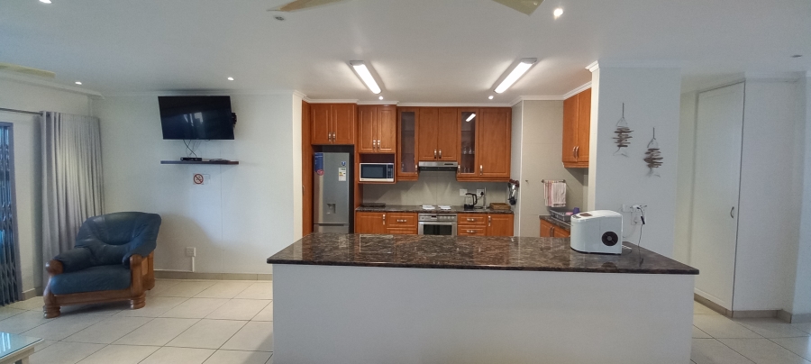 4 Bedroom Property for Sale in Manaba Beach KwaZulu-Natal