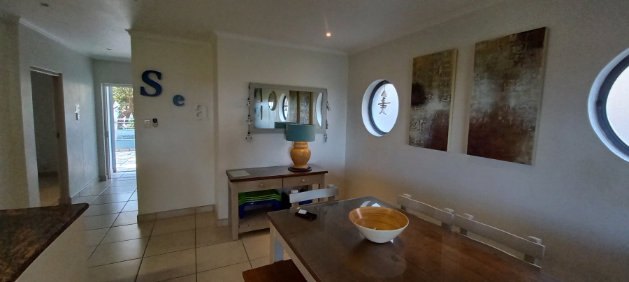 4 Bedroom Property for Sale in Manaba Beach KwaZulu-Natal