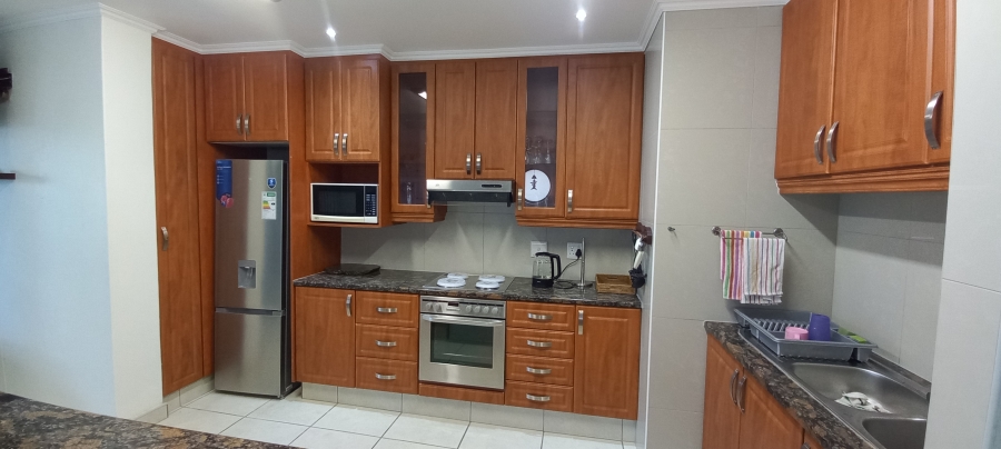 4 Bedroom Property for Sale in Manaba Beach KwaZulu-Natal