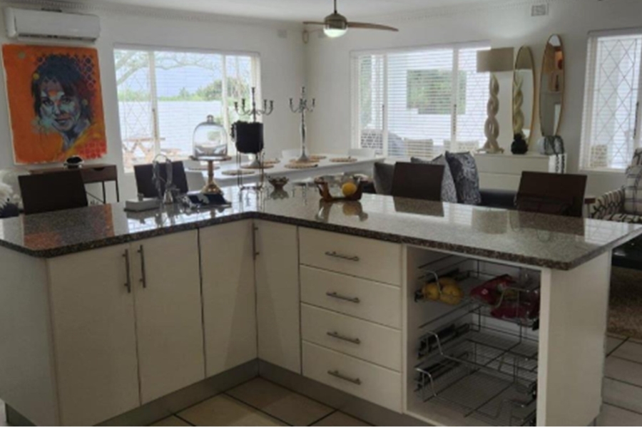 4 Bedroom Property for Sale in Doc Wilson Point KwaZulu-Natal