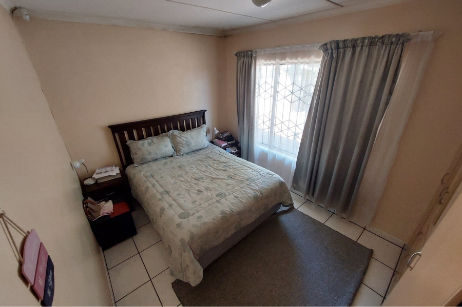 To Let 3 Bedroom Property for Rent in Cleland KwaZulu-Natal