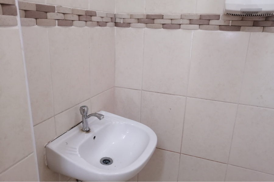 Commercial Property for Sale in Windermere KwaZulu-Natal