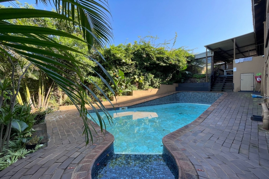 12 Bedroom Property for Sale in Amanzimtoti KwaZulu-Natal